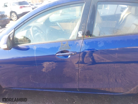 2013 Mazda Mazda3 i Grand Touring with VIN JM1BL1WP6D1774313, listed as a IAAI auction lot 41289254 with 105,283 mi miles. Bid and sale history available at carsss.com. Image 14.