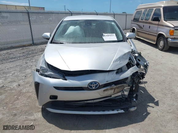 2022 Toyota Prius L Eco with VIN JTDKAMFU5N3184798, listed as a IAAI auction lot 41947227 with 35,943 mi miles. Bid and sale history available at carsss.com. Image 6.