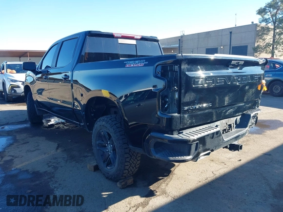 2021 Chevrolet Silverado 1500 LT Trail Boss with VIN 1GCPYFEL8MZ254411, listed as a IAAI auction lot 41313530 with 32,409 mi miles and . Bid and sale history available at DreamBid. Image 3.