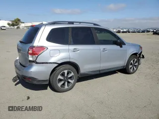 2018 Subaru Forester z VIN JF2SJABC7JH568026, wystawiony jako Copart lot #55520125 z przebiegiem 59 930 mil mil oraz Szkoda całkowita • Salvage title. Historia ofert i sprzedaży dostępna na DreamBid. Obrazek 3.