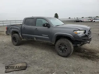 2017 Toyota Tacoma SR5 z VIN 3TMCZ5AN7HM094624, wystawiony jako Copart lot #58166405 z przebiegiem 84 877 mil mil oraz Szkoda całkowita • Salvage title. Historia ofert i sprzedaży dostępna na DreamBid. Obrazek 4.