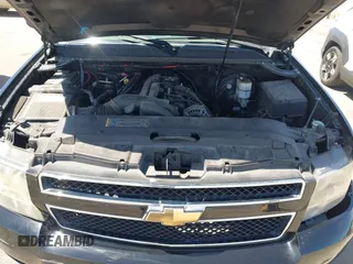 2008 Chevrolet Tahoe LS with VIN 1GNFC13C68R143398, listed as a IAAI auction lot 41970038 with 205,873 mi miles and . Bid and sale history available at DreamBid. Image 10.