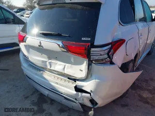 2020 Mitsubishi Outlander PHEV SEL with VIN JA4J24A57LZ010227, listed as a IAAI auction lot 41652308 with 47,929 mi miles. Bid and sale history available at carsss.com. Image 6.