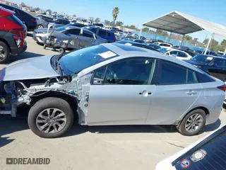 2019 Toyota Prius L Eco with VIN JTDKARFU5K3095256, listed as a IAAI auction lot 41594352 with 72,480 mi miles. Bid and sale history available at carsss.com. Image 15.