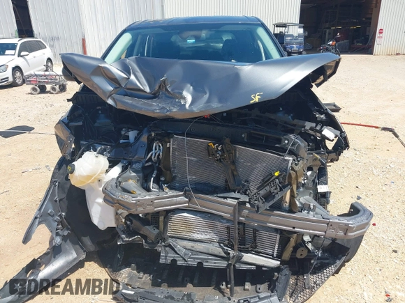 2024 Ford Edge SE z VIN 2FMPK4G99RBB18608, wystawiony jako IAAI lot #42430244 z przebiegiem Nie podano mil oraz . Historia ofert i sprzedaży dostępna na DreamBid. Obrazek 12.