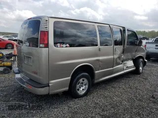 2002 GMC Savana z VIN 1GDFG65R221108418, wystawiony jako Copart lot #51793385 z przebiegiem 150 466 mil mil oraz Szkoda całkowita • Salvage title. Historia ofert i sprzedaży dostępna na DreamBid. Obrazek 3.