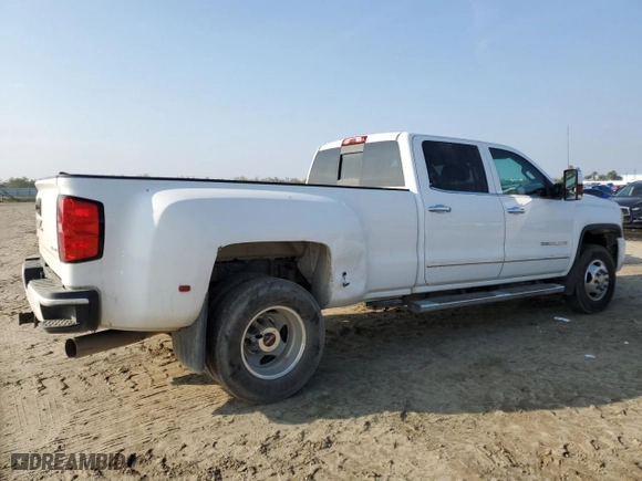 2015 GMC Sierra 3500HD available WiFi Denali with VIN 1GT424E81FF659731, listed as a Copart auction lot 83586924 with NaN miles and Salvage Title. Bid and sale history available at carsss.com. Image 3.