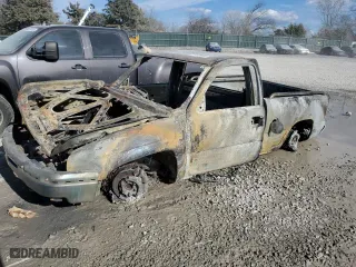 2005 Chevrolet Silverado 1500 Work Truck with VIN 1GCEC14X85Z137054, listed as a Copart auction lot 47140565 with 0 mi miles and Non Repairable. Bid and sale history available at carsss.com. Image 1.