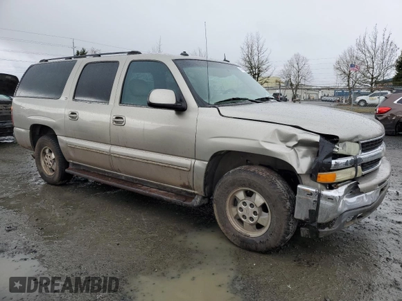 2003 Chevrolet Suburban LS with VIN 3GNEC16T93G145517, listed as a Copart auction lot 42450085 with 334,438 mi miles and Salvage Title. Bid and sale history available at carsss.com. Image 4.
