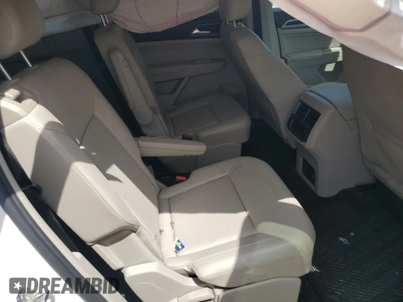 2018 Volkswagen Atlas SE with VIN 1V2PR2CA4JC520706, listed as a Copart auction lot 57173655 with 119,753 mi miles and Salvage title. Bid and sale history available at DreamBid. Image 10.