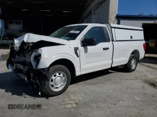 2023 Ford F-150 XL with VIN 1FTMF1CP4PKD63592, listed as a Copart auction lot 47590865 with 54,297 mi miles and Salvage Title. Bid and sale history available at carsss.com. Image 1.