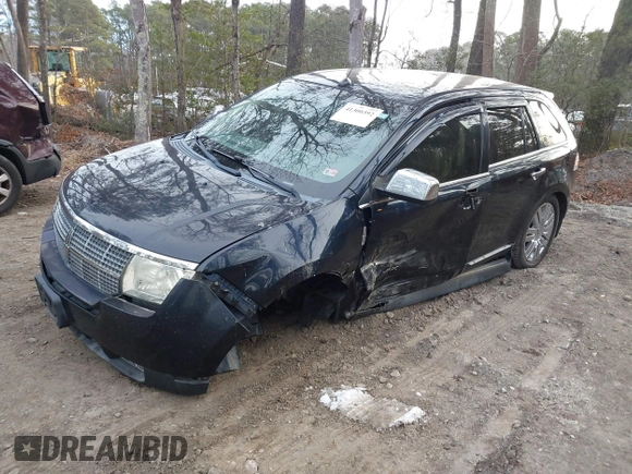 2009 Lincoln MKX with VIN 2LMDU88C99BJ07207, listed as a IAAI auction lot 41300392 with 218,185 mi miles. Bid and sale history available at carsss.com. Image 2.