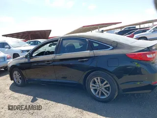 2016 Hyundai Sonata SE z VIN 5NPE24AF2GH281998, wystawiony jako IAAI lot #42495091 z przebiegiem 184 904 mil mil oraz . Historia ofert i sprzedaży dostępna na DreamBid. Obrazek 15.