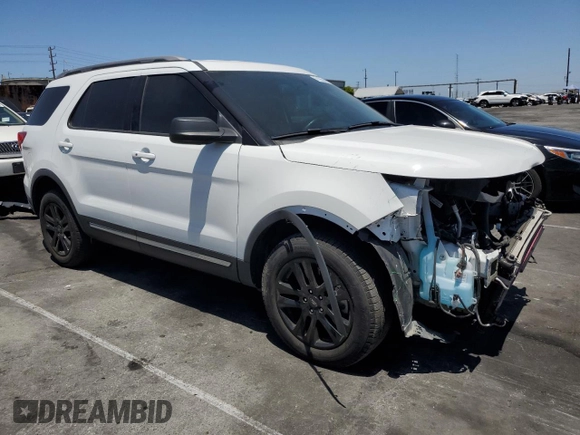 2019 Ford Explorer XLT z VIN 1FM5K8D89KGA28349, wystawiony jako Copart lot #61260465 z przebiegiem 26 254 mil mil oraz Szkoda całkowita • Salvage title. Historia ofert i sprzedaży dostępna na DreamBid. Obrazek 4.