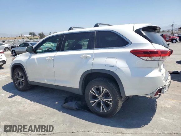2019 Toyota Highlander LE z VIN 5TDZZRFHXKS320344, wystawiony jako Copart lot #64585195 z przebiegiem 228 994 mil mil oraz Szkoda całkowita • Salvage title. Historia ofert i sprzedaży dostępna na DreamBid. Obrazek 2.