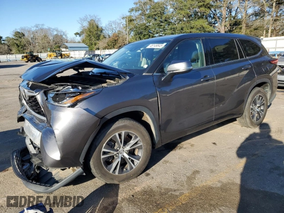 2021 Toyota Highlander L with VIN 5TDZZRAH0MS038093, listed as a Copart auction lot 46149845 with 79,664 mi miles and Salvage title. Bid and sale history available at DreamBid. Image 1.