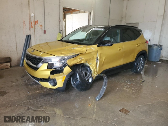 2021 Kia Seltos S with VIN KNDEU2AA1M7204560, listed as a Copart auction lot 49103675 with 77,116 mi miles and Salvage title. Bid and sale history available at DreamBid. Image 1.