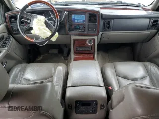 2005 Cadillac Escalade z VIN 1GYEK63N35R256222, wystawiony jako Copart lot #58389975 z przebiegiem 119 659 mil mil oraz Szkoda całkowita • Salvage title. Historia ofert i sprzedaży dostępna na DreamBid. Obrazek 8.
