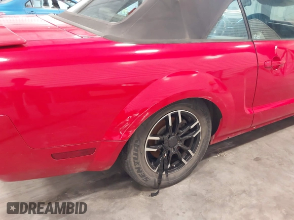 2008 Ford Mustang Deluxe with VIN 1ZVHT84N785134563, listed as a IAAI auction lot 42647056 with 130,875 mi miles and . Bid and sale history available at DreamBid. Image 13.