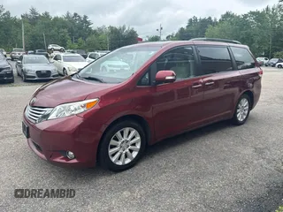 2013 Toyota Sienna XLE с VIN 5TDDK3DC3DS058382, выставлен на аукционе IAAI как лот 42521554 с пробегом 276 065 миль миль и . История ставок и продаж доступна на DreamBid. Изображение 2.