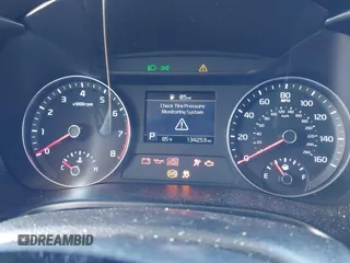 2019 Kia Forte LXS z VIN 3KPF24AD9KE060124, wystawiony jako IAAI lot #42594798 z przebiegiem 134 253 mil mil oraz . Historia ofert i sprzedaży dostępna na DreamBid. Obrazek 7.