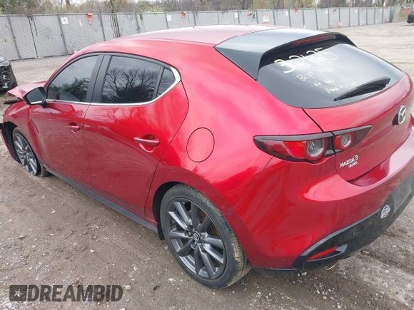 2020 Mazda 3 with VIN JM1BPBLM0L1158190, listed as a IAAI auction lot 42043635 with 68,017 mi miles and . Bid and sale history available at DreamBid. Image 3.