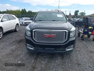 2017 GMC Yukon XL Denali with VIN 1GKS2HKJ4HR384139, listed as a IAAI auction lot 40239513 with 103,603 mi miles. Bid and sale history available at carsss.com. Image 12.