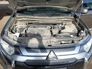 2020 Mitsubishi Outlander SE z VIN JA4AD3A34LZ046556, wystawiony jako IAAI lot #41429554 z przebiegiem 93 240 mil mil oraz . Historia ofert i sprzedaży dostępna na DreamBid. Obrazek 10.