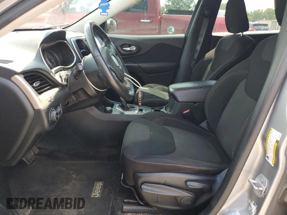 2015 Jeep Cherokee Latitude with VIN 1C4PJMCB6FW644818, listed as a Copart auction lot 62888835 with 262,063 mi miles and Salvage title. Bid and sale history available at DreamBid. Image 7.