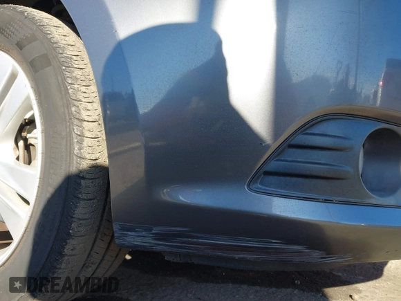 2013 Acura ILX Hybrid Technology z VIN 19VDE3F71DE300659, wystawiony jako IAAI lot #41754346 z przebiegiem 84 061 mil mil oraz . Historia ofert i sprzedaży dostępna na DreamBid. Obrazek 6.
