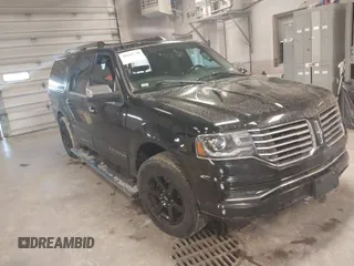 2017 Lincoln Navigator Reserve z VIN 5LMJJ3LT3HEL13995, wystawiony jako IAAI lot #41868730 z przebiegiem 183 656 mil mil oraz . Historia ofert i sprzedaży dostępna na DreamBid. Obrazek 1.