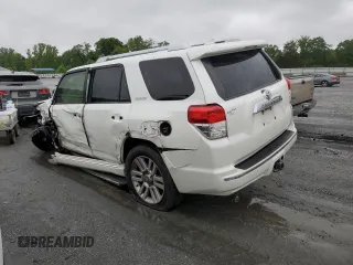 2013 Toyota 4Runner SR5 z VIN JTEZU5JR8D5048789, wystawiony jako Copart lot #56504515 z przebiegiem 281 138 mil mil oraz Szkoda całkowita • Salvage title. Historia ofert i sprzedaży dostępna na DreamBid. Obrazek 2.