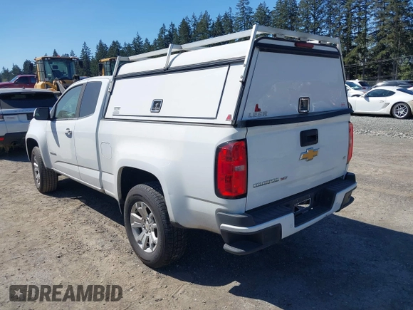 2020 Chevrolet Colorado 2WD LT with VIN 1GCHSCEN2L1141203, listed as a IAAI auction lot 42047089 with 98,358 mi miles. Bid and sale history available at carsss.com. Image 3.