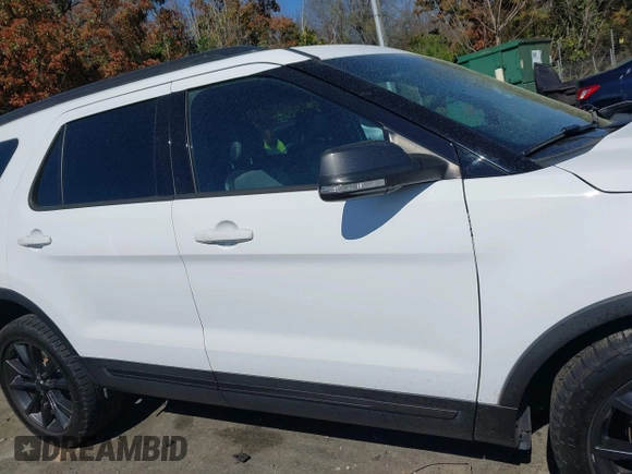2017 Ford Explorer XLT с VIN 1FM5K8D85HGB48819, выставлен на аукционе IAAI как лот 41892276 с пробегом 132 962 миль миль и . История ставок и продаж доступна на DreamBid. Изображение 13.