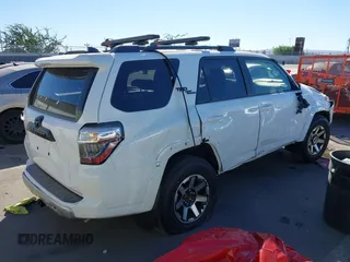 2024 Toyota 4Runner TRD Off Road with VIN JTERU5JR3R6278015, listed as a IAAI auction lot 40637281 with Not provided miles and . Bid and sale history available at DreamBid. Image 4.