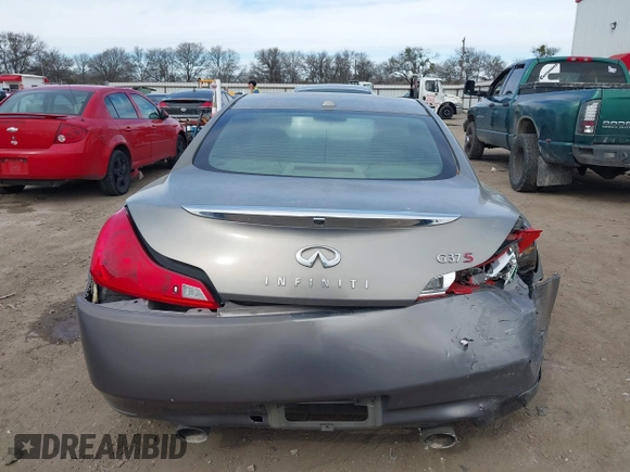 2008 Infiniti G37 Coupe Journey with VIN JNKCV64EX8M117126, listed as a IAAI auction lot 41347242 with 182,059 mi miles. Bid and sale history available at carsss.com. Image 6.