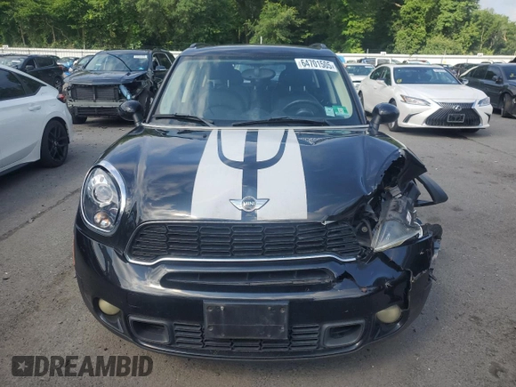 2012 MINI Countryman S with VIN WMWZC3C50CWM28043, listed as a Copart auction lot 64701505 with 166,819 mi miles and Salvage title. Bid and sale history available at DreamBid. Image 5.