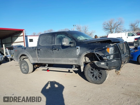 2017 Ford F-250 Lariat with VIN 1FT7W2BT8HED31729, listed as a IAAI auction lot 41396178 with 128,564 mi miles and . Bid and sale history available at DreamBid. Image 12.