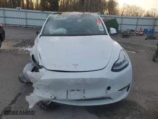 2021 Tesla Model Y Long Range with VIN 5YJYGDEE2MF191793, listed as a Copart auction lot 86447714 with 0 mi miles and Salvage Title. Bid and sale history available at carsss.com. Image 5.