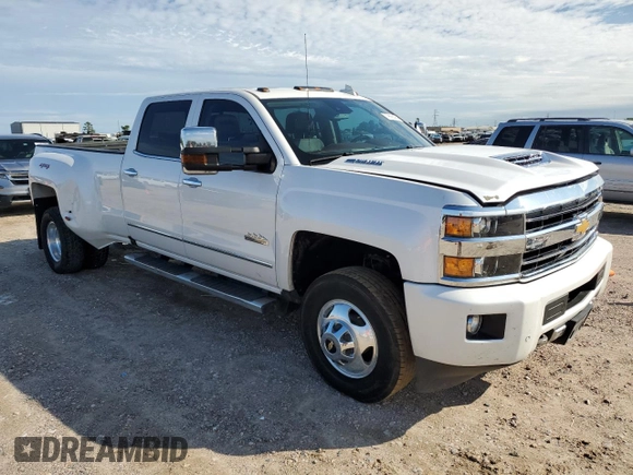 2019 Chevrolet Silverado 3500HD High Country with VIN 1GC4KYEY9KF269400, listed as a Copart auction lot 79686494 with 147,597 mi miles and Salvage Title. Bid and sale history available at carsss.com. Image 4.