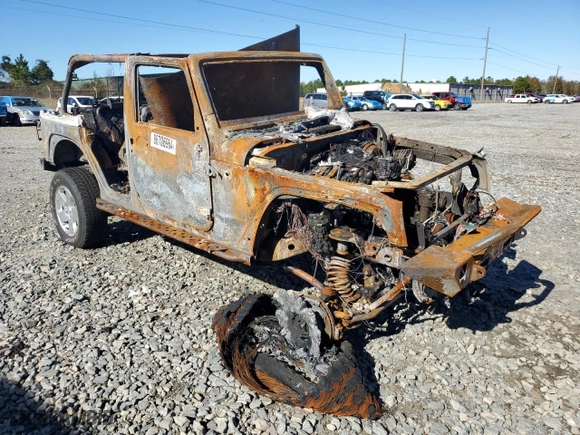 2018 Jeep Wrangler JK Unlimited Sport with VIN 1C4BJWDG2JL871305, listed as a Copart auction lot 86706964 with 0 mi miles and Non Repairable. Bid and sale history available at carsss.com. Image 4.