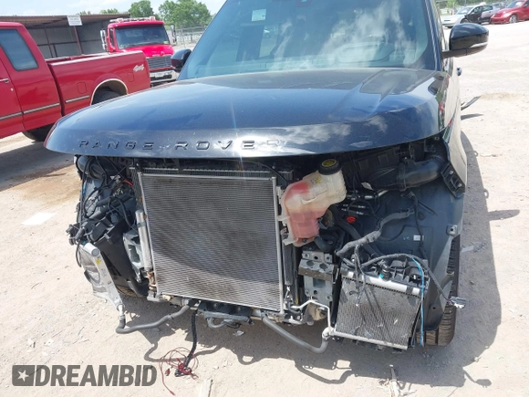 2020 Land Rover Range Rover z VIN SALGS5SE1LA598279, wystawiony jako IAAI lot #42263796 z przebiegiem 64 623 mil mil oraz . Historia ofert i sprzedaży dostępna na DreamBid. Obrazek 6.