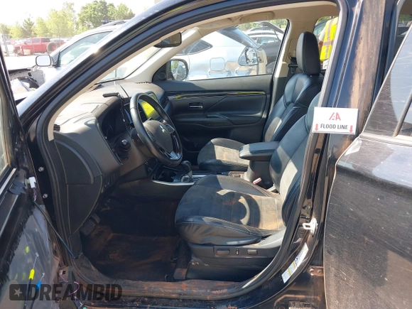 2020 Mitsubishi Outlander SE с VIN JA4AD3A30LZ022397, выставлен на аукционе IAAI как лот 42206829 с пробегом 107 709 миль миль и . История ставок и продаж доступна на DreamBid. Изображение 6.
