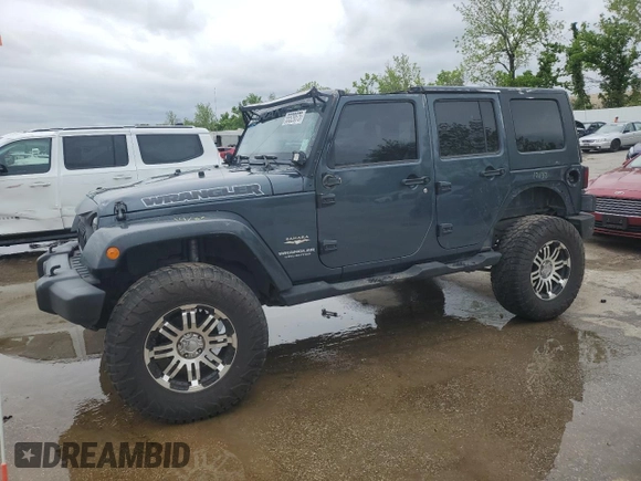 2007 Jeep Wrangler Unlimited Sahara with VIN 1J4GB59177L226122, listed as a Copart auction lot 55529575 with 208,811 mi miles and Salvage title. Bid and sale history available at DreamBid. Image 1.