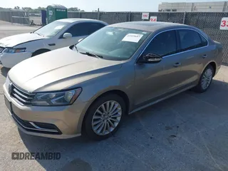 2016 Volkswagen Passat SE с VIN 1VWBT7A37GC029339, выставлен на аукционе IAAI как лот 42559687 с пробегом 217 524 миль миль и . История ставок и продаж доступна на DreamBid. Изображение 17.