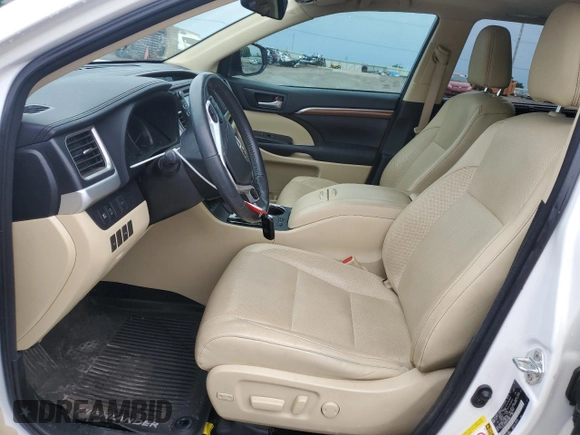 2017 Toyota Highlander Limited with VIN 5TDYZRFH5HS211889, listed as a Copart auction lot 54254785 with 96,914 mi miles and Salvage title. Bid and sale history available at DreamBid. Image 7.