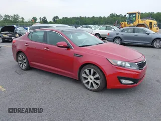2012 Kia Optima SX z VIN 5XXGR4A65CG010749, wystawiony jako IAAI lot #42424921 z przebiegiem 187 454 mil mil oraz . Historia ofert i sprzedaży dostępna na DreamBid. Obrazek 1.