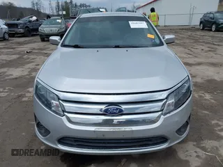 2010 Ford Fusion SE with VIN 3FAHP0HA3AR295047, listed as a IAAI auction lot 41685107 with 131,999 mi miles. Bid and sale history available at carsss.com. Image 12.