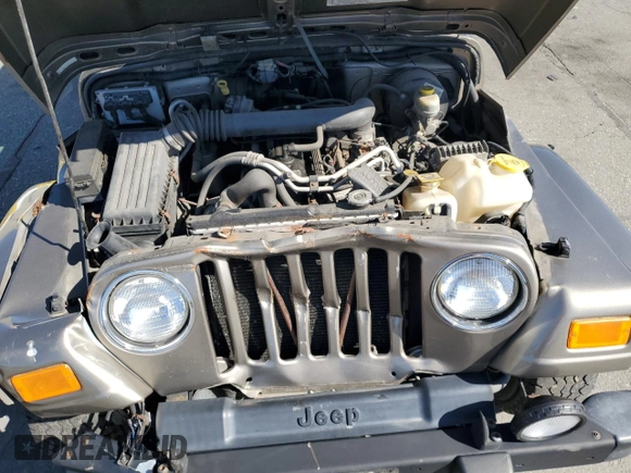 2004 Jeep Wrangler Sahara с VIN 1J4FA59S04P717093, выставлен на аукционе Copart как лот 64961095 с пробегом 151 944 миль миль и На запчасти • Non repairable. История ставок и продаж доступна на DreamBid. Изображение 12.