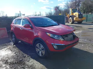 2014 Kia Sportage EX z VIN KNDPCCAC2E7643335, wystawiony jako IAAI lot #41566421 z przebiegiem 113 558 mil mil oraz . Historia ofert i sprzedaży dostępna na DreamBid. Obrazek 1.